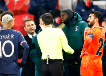 الـ UEFA يعلن قراره بخصوص مباراة سان جرمان وباشاك شهير