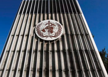 منظمة الصحة العالمية : السلالة الجديدة لكورونا “ليست خارج السيطرة”
