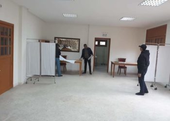 فاس .. الاستعدادات جارية  على قدم و ساق لحملة التلقيح ضد فيروس كورونا بمستوصف ظهر الخميس