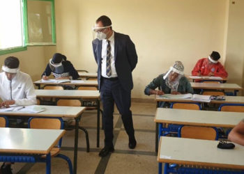 فاس .. إصابة 21 تلميذا بفيروس كورونا بمؤسسة تعليمية