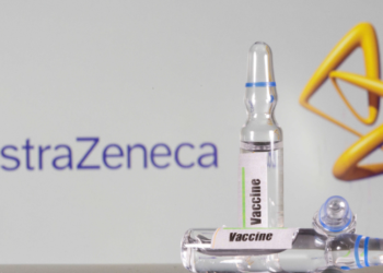 أسترا زينيكا تنسحب من اجتماع مع مسؤولين أوروبيين حول توريد اللقاحات