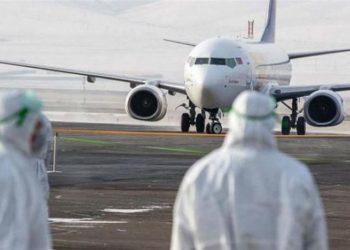 منع الطائرات والمسافرين القادمين من أربع دول أخرى من ولوج التراب الوطني