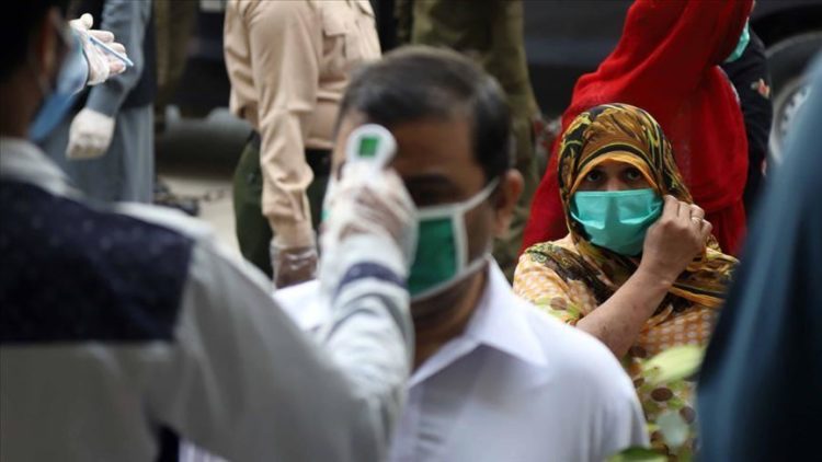 باكستان تصادق على لقاح “سينوفارم” الصيني للاستخدام الطارئ