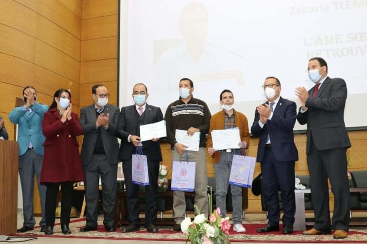 فاس .. جامعة محمد بن عبد الله تنظم حفلا بهيجا احتفاء بطلبة الجامعة المتفوقات والمتفوقين في مختلف المسابقات