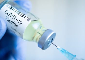 وكالة الصحة العامة في إنجلترا .. توضح بخصوص جرعة واحدة من اللقاح