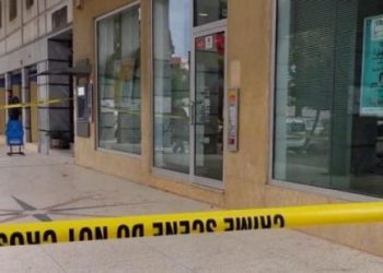 طنجة .. توقيف شخصين متورطان في سرقة تحت التهديد باستعمال العنف من داخل وكالة بنكية