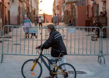 سلطات فاس تنفي قرار  الإغلاق وإخضاع المدينة لشروط معينة خلال فترة العيد