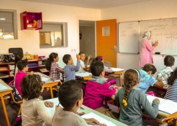 مستشار   رئيس الحكومة .. التعليم مجاني لجميع المغاربة بدون استثناء