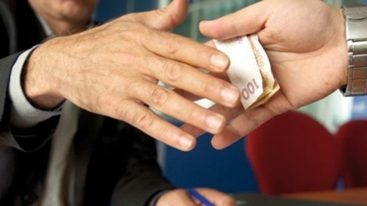 الرباط.. فتح بحث قضائي للاشتباه في تورط عميد شرطة ممتاز في قضية تتعلق بالرشوة