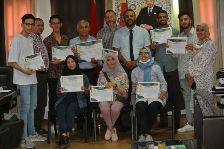 شيشاوة .. استقبال  فريق العمل المتوج بجائزة لجنة التحكيم الوطنية للصحفيين الشباب