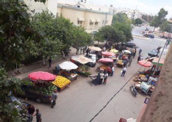 سويقة عشوائية بطريق عين الشقف بفاس .. سبب معاناة الساكنة