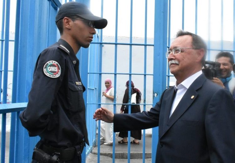 السيد خوان خيسوس .. من أين تبتدئ الحدود الاسبانية جنوبا ؟!