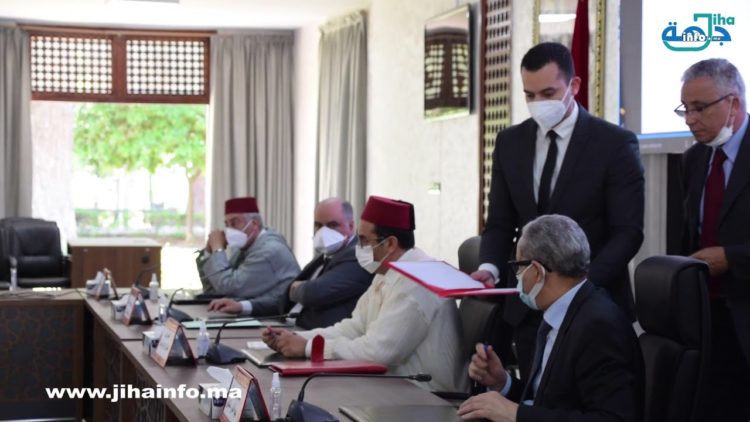 بفاس.. الوزير أمكراز يوقع اتفاقيتين مهمتين