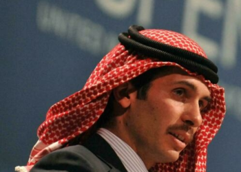 الأردن .. الحكم على رئيس الديوان الملكي السابق والمبعوث السابق للملك في قضية “الفتنة”