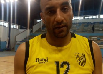 باسم الهواري: اعتزال لاعب استثنائي بصم على مسار حافل بالعطاء والإنجازات في كرة السلة.