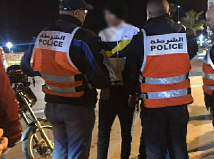 طنجة .. توقيف شخص مرتبط بشبكة إجرامية تنشط في التهريب الدولي للمخدرات والمؤثرات العقلية