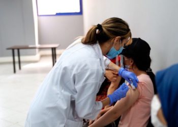 هذا هو عدد التلاميذ الذين تلقوا الجرعة الأولى  ضد كوفيد 19 على صعيد جهة فاس ـ مكناس