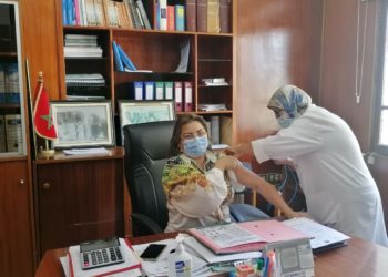 مولاي يعقوب ..الأطر الصحية تتلقى الجرعة الثالتة من لقاح كوفيد 19
