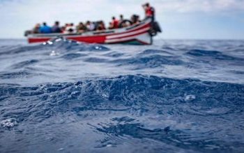 العيون.. توقيف ثلاثة أشخاص مرتبطون بشبكة إجرامية تنشط في تنظيم الهجرة غير المشروعة