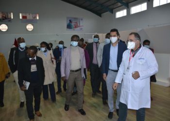 فاس .. وفد رفيع المستوى يقوم بزيارة دراسية لمركز التلقيح  الرقمي المندمج  ” الحاج ادريس ابن زاكور “