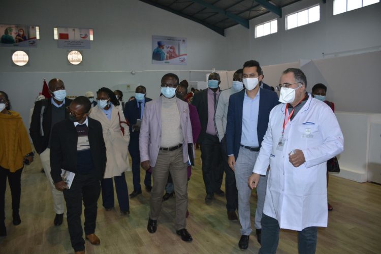 فاس .. وفد رفيع المستوى يقوم بزيارة دراسية لمركز التلقيح  الرقمي المندمج  ” الحاج ادريس ابن زاكور “