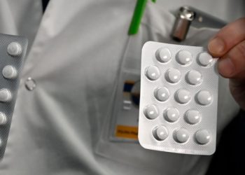 فايزر تسمح  بإنتاج دوائها المرشح كعلاج لفيروس كوفيد-19 في الدول الفقيرة