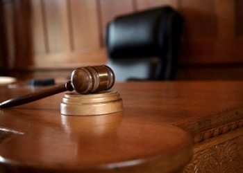 ست سنوات سجنا نافذا في حق مغربي حاول ذبح جزائري في مركز للمهاجرين بستة المحتلة