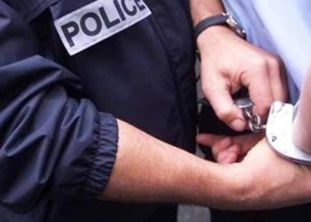 أمن فاس يوقف شخص في حالة تخدير يحدث فوضى بالشارع العام