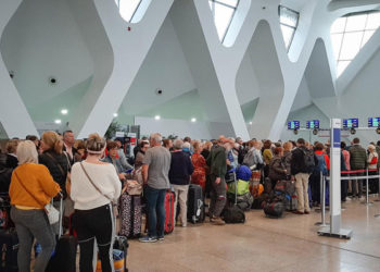 وزارة الصحة توضح سبب اختيار البرتغال بدل إسبانيا لترحيل المغاربة العالقين