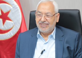 راشد الغنوشي .. تونس “تسير نحو الاستبداد”