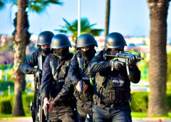 الدار البيضاء .. مقدم شرطة يضطر لاستعمال سلاحه الوظيفي لتوقيف شخص خطير