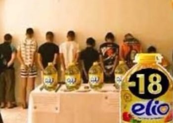 الجزائر تحظر بيع زيت الطهي للقصر