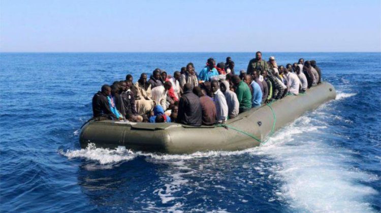 الهجرة السرية..إنقاذ 47 شخصا بوادي الذهب