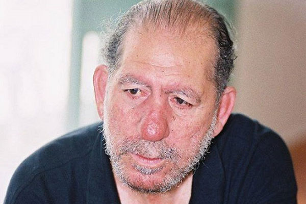 رحيل الكاتب والصحافي المغربي إدريس الخوري عن عمر 82 عاما