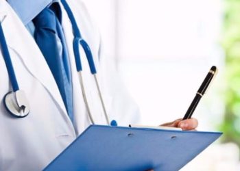 زيادة في أجور الأطباء  عقب اتفاق بين الحكومة والنقابات