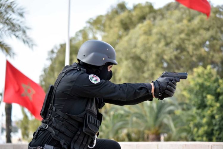 فاس..شرطي يستعمل سلاحه الوظيفي لتوقيف جانح