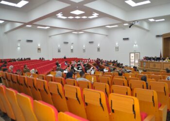 لهذه الأسباب قاطع عدد من الصحفيين دورة مجلس جماعة فاس