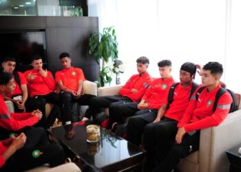 كأس إفريقيا لأقل من 17 سنة..المنتخب المغربي يتوجه إلى الجزائر في رحلة مباشرة