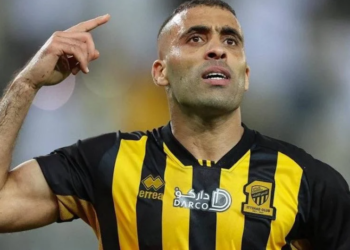 الجلاد حمد الله يخلق الجدل في السعودية