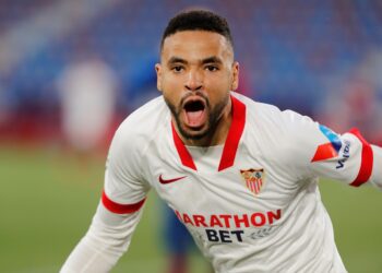 يوسف النصيري أفضل لاعب في البطولة الإسبانبة لشهر أبريل