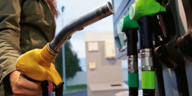 زيادة مرتقبة في أسعار المحروقات بالمغرب