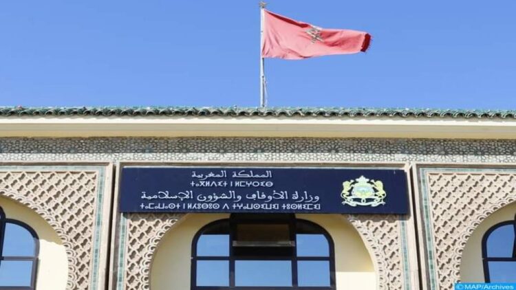 وزارة الأوقاف تنفي صحة وثيقة تمنع الخطباء من ذكر فلسطين