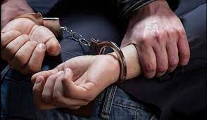 توقيف 21 شخصا بتهمة تزوير محررات رسمية وعرفية