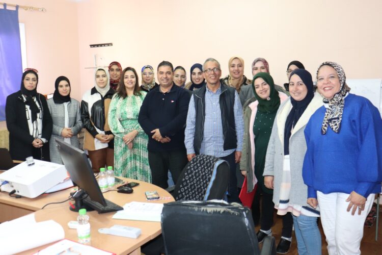 تاونات :دورة تكوينية حول تنظيم الأسرة وتقنية وضع اللولب الرحمي