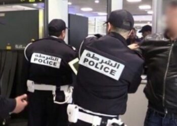 مطار محمد الخامس.. توقيف مواطن أجنبي  مبحوث عنه دوليا