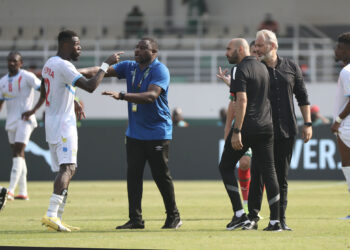 الكاف يقرر فتح تحقيق حول الأحداث التي أعقبت مباراة المغرب والكونغو