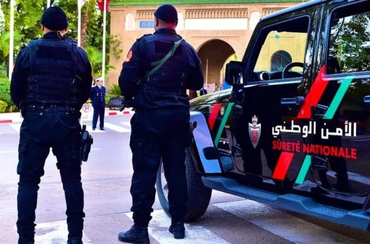 وادي زم.. تفكيك شبكة إجراميةمتخصصة في النصب والاحتيال والابتزاز الجنسي