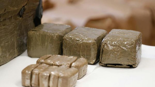 باب سبتة..حجز 86 كلغ من مخدر الشيرا