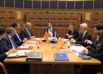المغرب وإيطاليا يوقعان اتفاقية الإعتراف المتبادل برخص السياقة