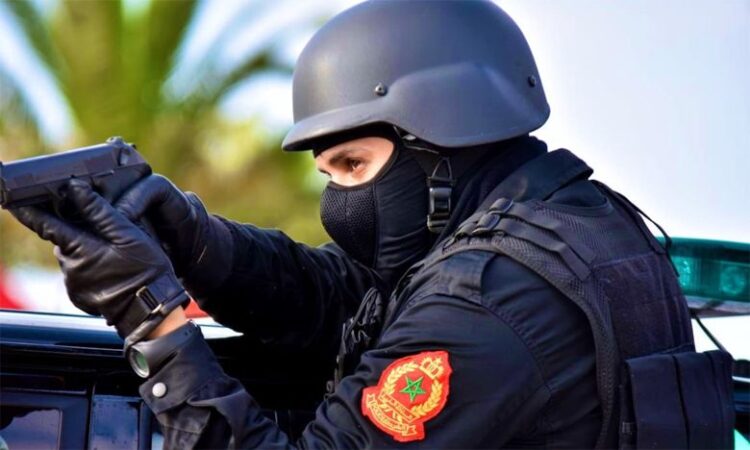 المهدية..الشرطة تضطر لاستعمال أسلحتها الوظيفية لتوقيف شخص خطير